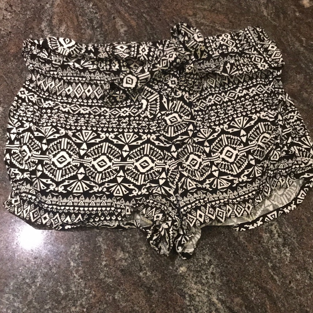 Charlotte Russe Aztec print high waisted shorts